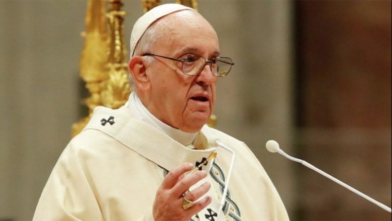 El papa Francisco habló de su salud y pidió recibir a los homosexuales en la Iglesia