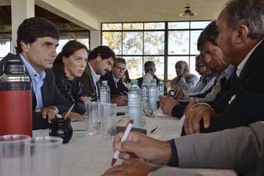 Vidal anunció medidas para paliar la crisis que atraviesa el campo por la sequía