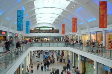 Shopping centers piden ser incluidos en reapertura de comercios de la semana próxima