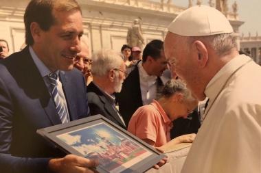 Garro con el Papa: “Coincidimos en la importancia de involucrar a los niños en la consigna de la Paz mundial”