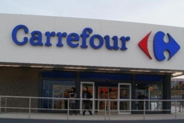 Triaca convoca a directivos de Carrefour y representantes gremiales para lograr "consensos" en la crisis