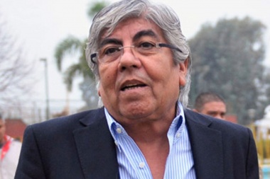 Moyano también apoya la designación de Alberto Fernández