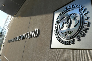 El FMI cambió su previsión sobre Argentina y prevé una caída de la economía de 2,8% para 2024