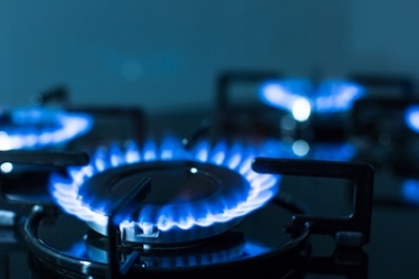 Promulgan la ley que reduce las tarifas de gas: beneficia a 94 distritos bonaerenses