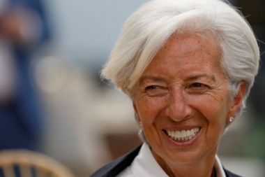 Lagarde renunció a la presidencia del Fondo Monetario