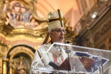 Ante Macri, Poli pidió "ir hacia un gran pacto nacional" en nombre de la Iglesia