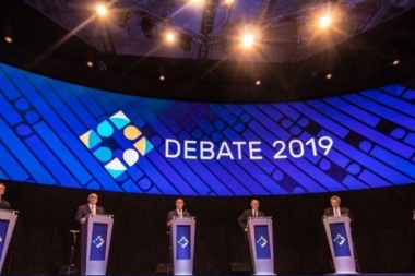 Fuertes cruces entre Macri y Fernández en el primer debate