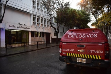 La Plata: ante la ola de amenazas de bomba, no evacuarán más las escuelas