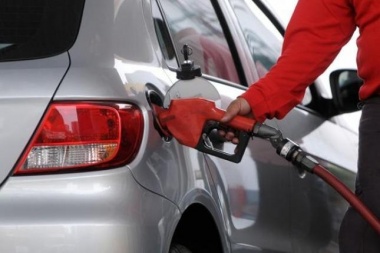 Congelan precios de combustibles y habrá aumentos a partir de julio