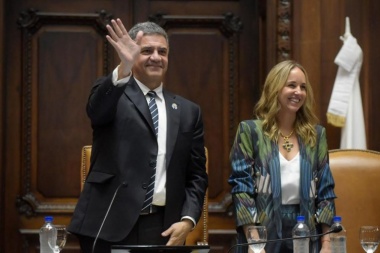 Jorge Macri juró como jefe de Gobierno y adelantó que trabajará "en equipo" con Nación