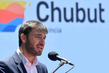 Gobernadores patagónicos avalan a Chubut por "no entregar" petróleo por caída coparticipación