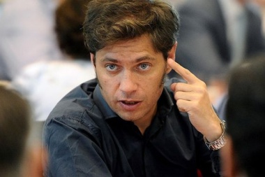 Kicillof criticó a Macri y Vidal por el traspaso de los subsidios a la provincia
