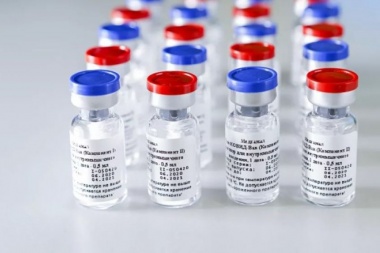 Se demora el vuelo a Rusia para traer más vacunas