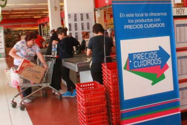 El Gobierno y supermercadistas acordaron una "lista" navideña y prorrogar Precios Cuidados