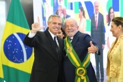 Fernández se reunió con Lula y habló de “institucionalizar” el vínculo entre Argentina y Brasil